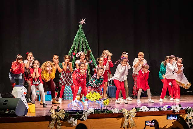 Teatro de la Danza Lanzarote - Gala de Navidad Solidaria 2019